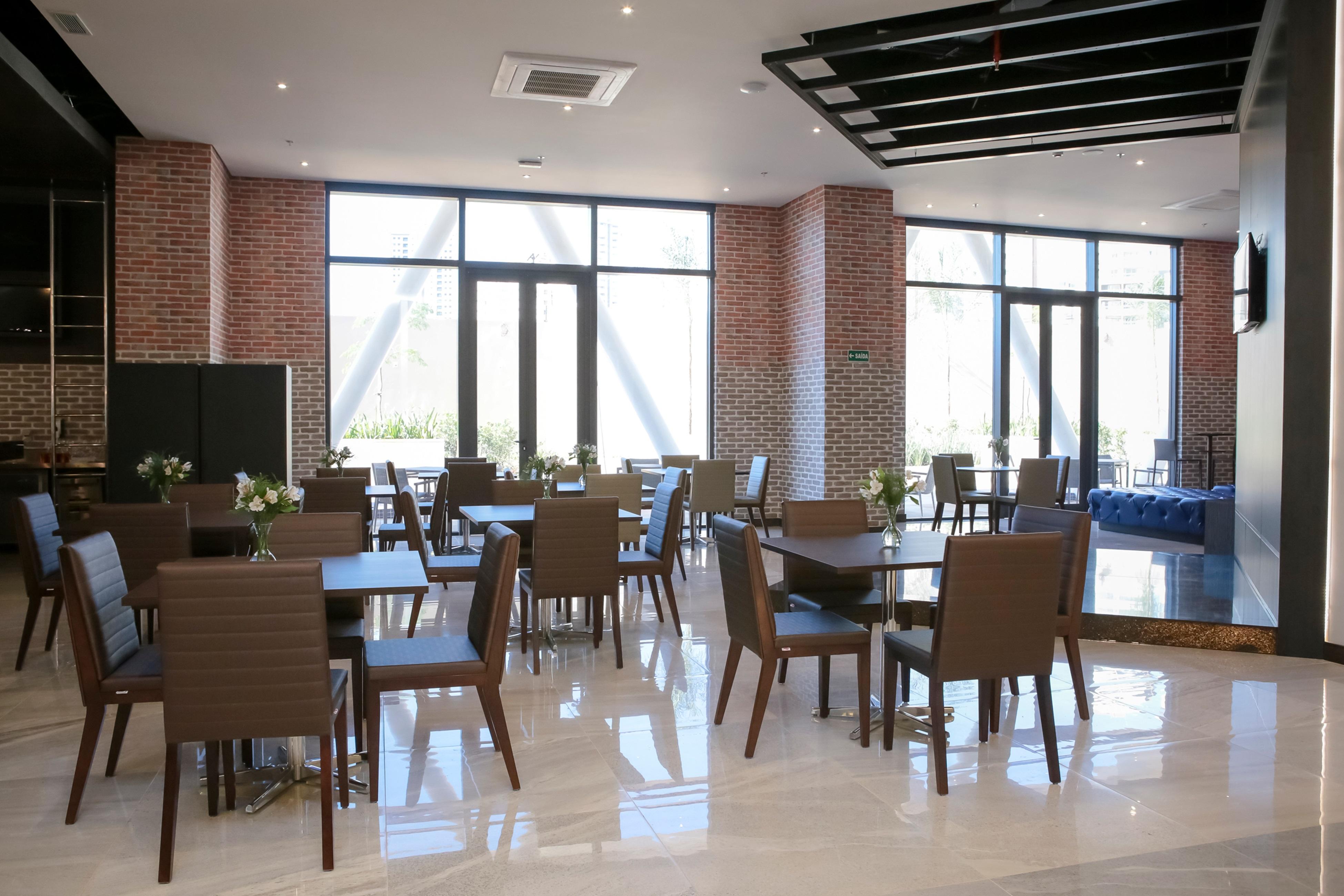 Tryp By Wyndham Ribeirao Preto Hotell Exteriör bild The interior of the hotel