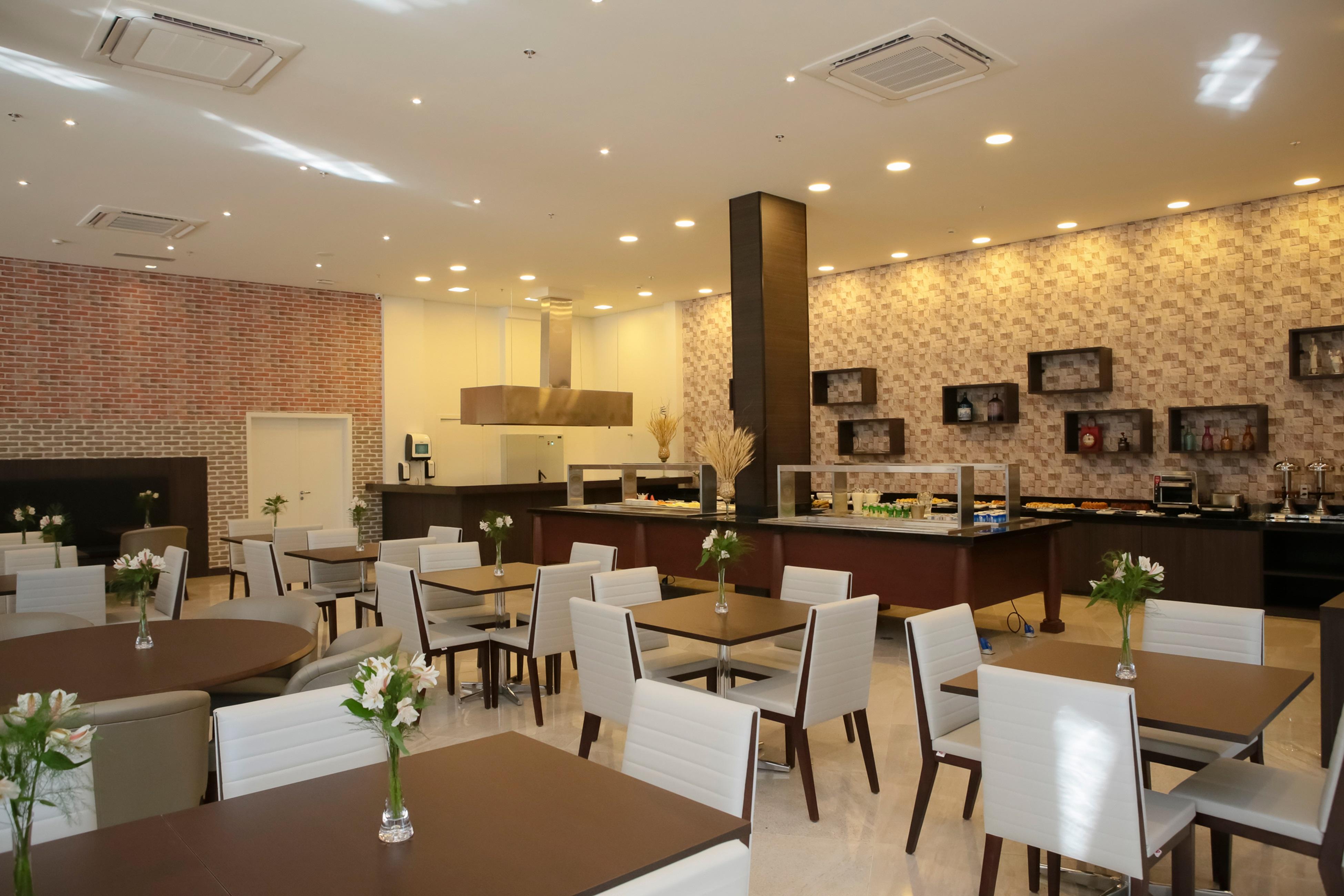 Tryp By Wyndham Ribeirao Preto Hotell Exteriör bild The dining room